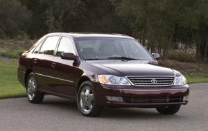 2003 Toyota Avalon XLS