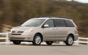 2004 Toyota Sienna XLE