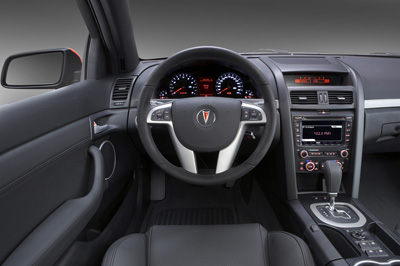 2009 Pontiac G8 interior