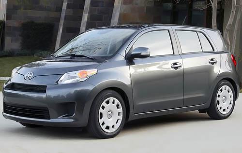 2010 Scion xD Hatchback