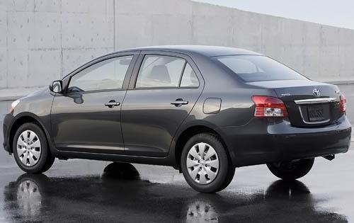 2010 Toyota Yaris Sedan