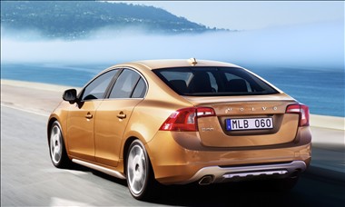 2012 Volvo S60 rear view