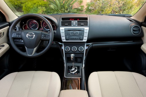 2013 Mazda Mazda6 Touring interior