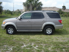 Toyota Sequoia SR5 Picture