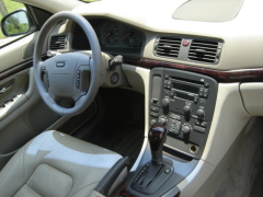 2001 Volvo S80 Interior Picture
