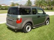 Honda Element LX Picture