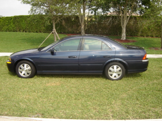 Lincoln LS Pictures