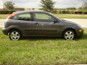 2004 Ford Focus ZX3 Picture