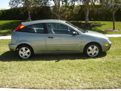 Ford Focus ZX3 Pictures