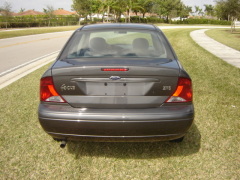 2004 Ford Focus ZTS Picture