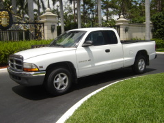 2000 Dodge Dakota Pictures