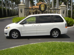 Mazda MPV Pictures