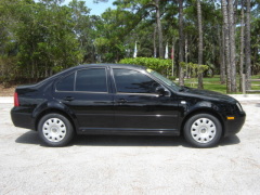 Black Volkswagen Jetta Pictures