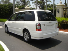 2004 Mazda MPV LX Picture