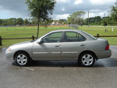 2005 Nissan Sentra 1.8S Picture