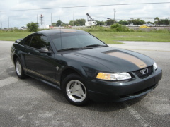 1999 Ford Mustang Picture