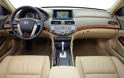 2009 Honda Accord EX-L V6 w/Navi Dashboard as shown