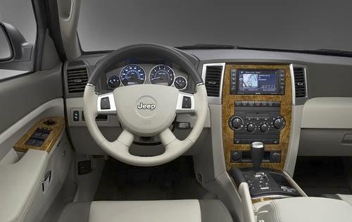 2009 Jeep Grand Cherokee interior