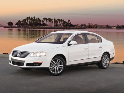 2010 Volkswagen Passat sedan 2010 Volkswagen Passat sedan