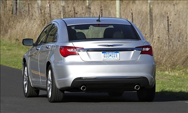 2011 Chrysler 200 rear view