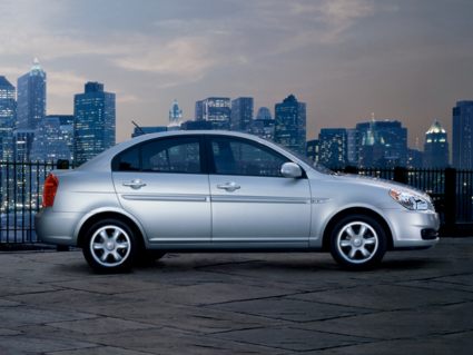 2011 Hyundai Accent Sedan