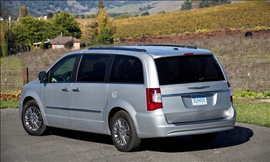 2011 Chrysler Town And Country rear view