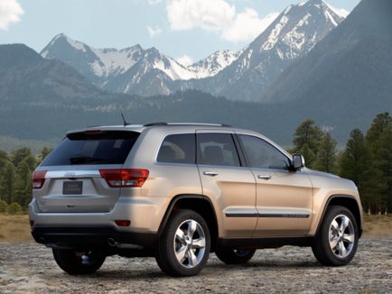 2011 Jeep Grand Cherokee rear view