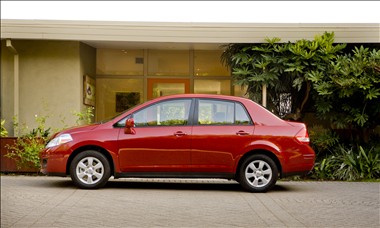 2011 Nissan Versa Sedan