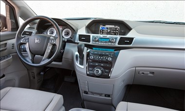 2011 Honda Odyssey dashboard