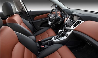 2012 Chevrolet Cruze interior