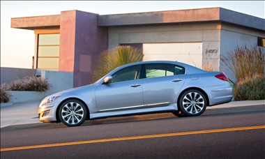 2012 Hyundai Genesis side