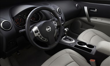 2012 Nissan Rogue interior