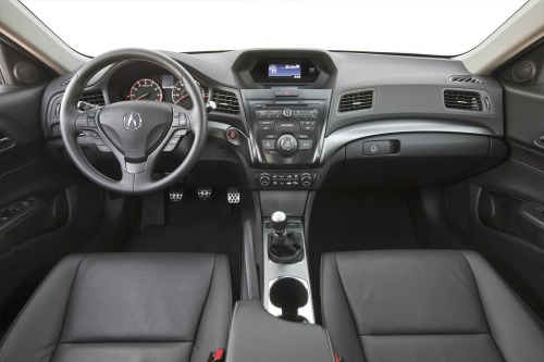Cars: 2013 Acura ILX interior