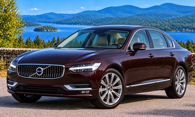 2020 Volvo S90 luxury sedan