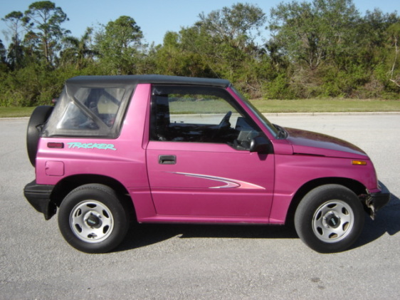 1994 Geo Tracker right side