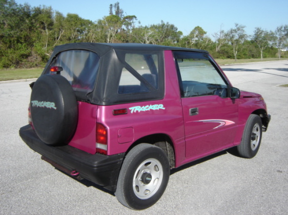 1994 Geo Tracker right side rear angle