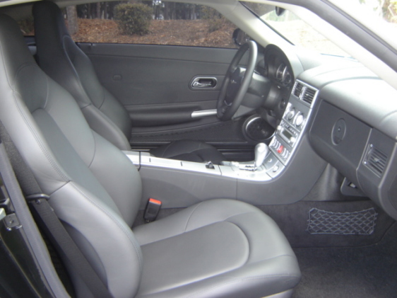 2004 Chrysler Crossfire interior 2004 Chrysler Crossfire interior
